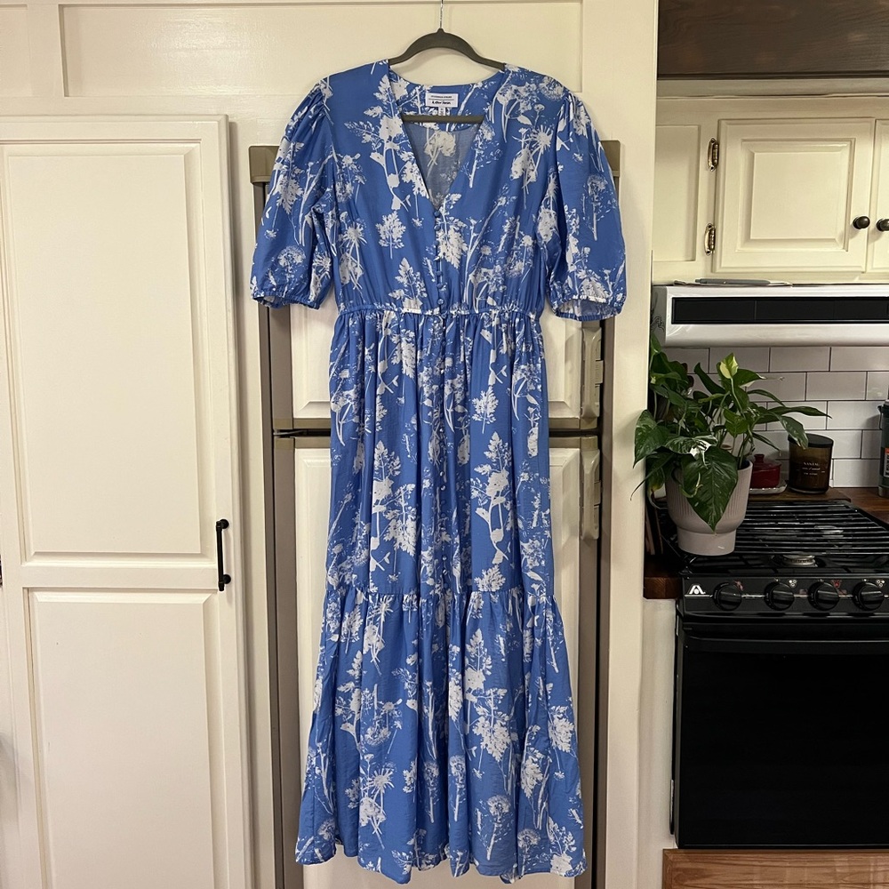 & Other Stories blue floral maxi dress with pockets - Picture 2 of 8